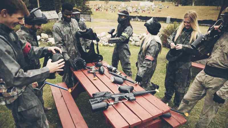 What Factors Must Be Considered When Purchasing Paintball Guns